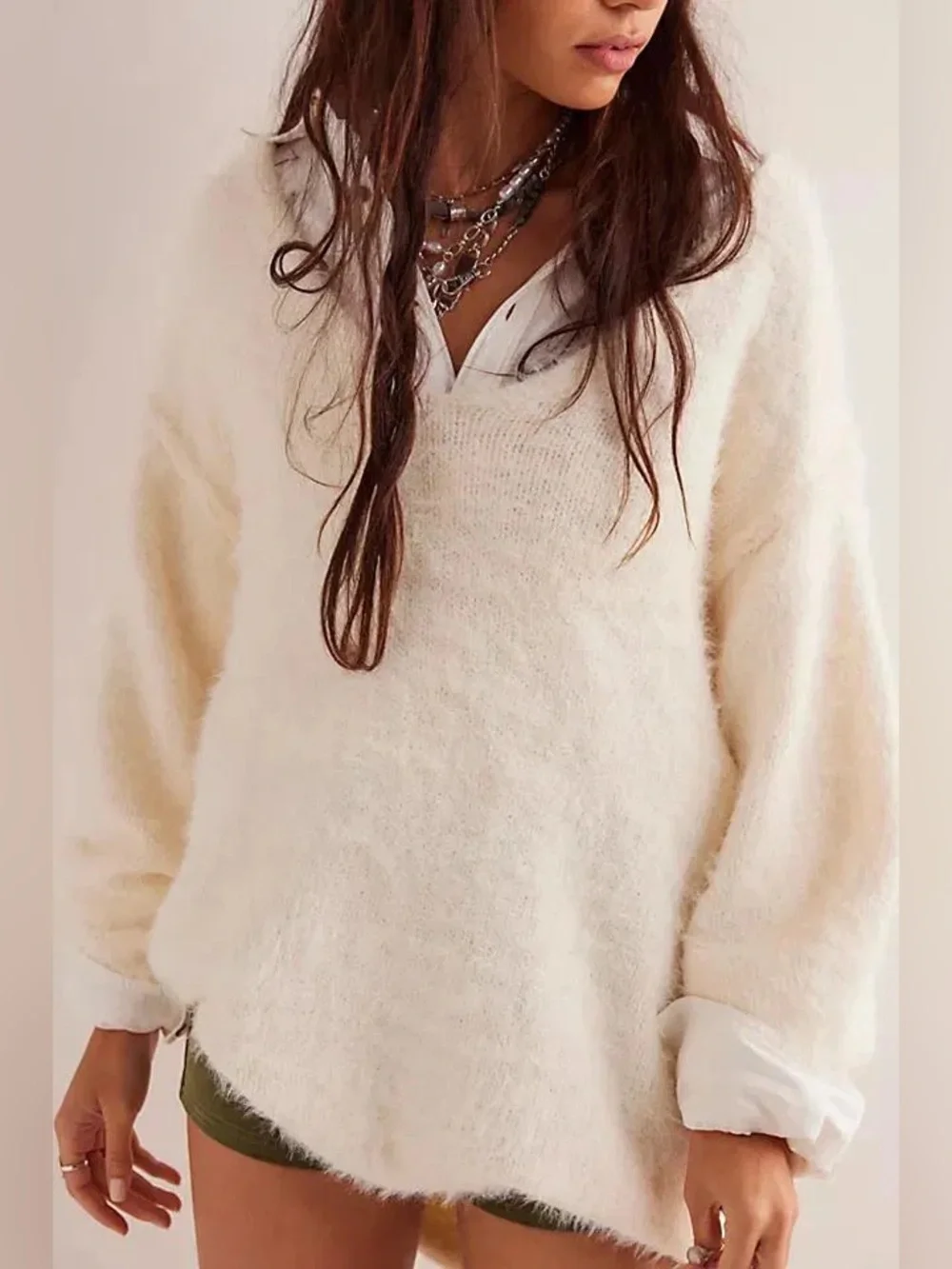 Free People Sparrow Oversized Ivory V-Neck Pullover Fluffy / Fuzzy Sweater